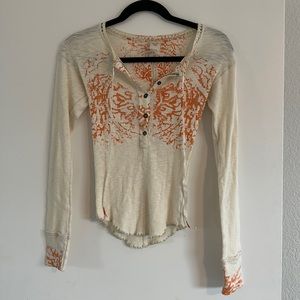SMALL FREE PEOPLE LONG SLEEVE